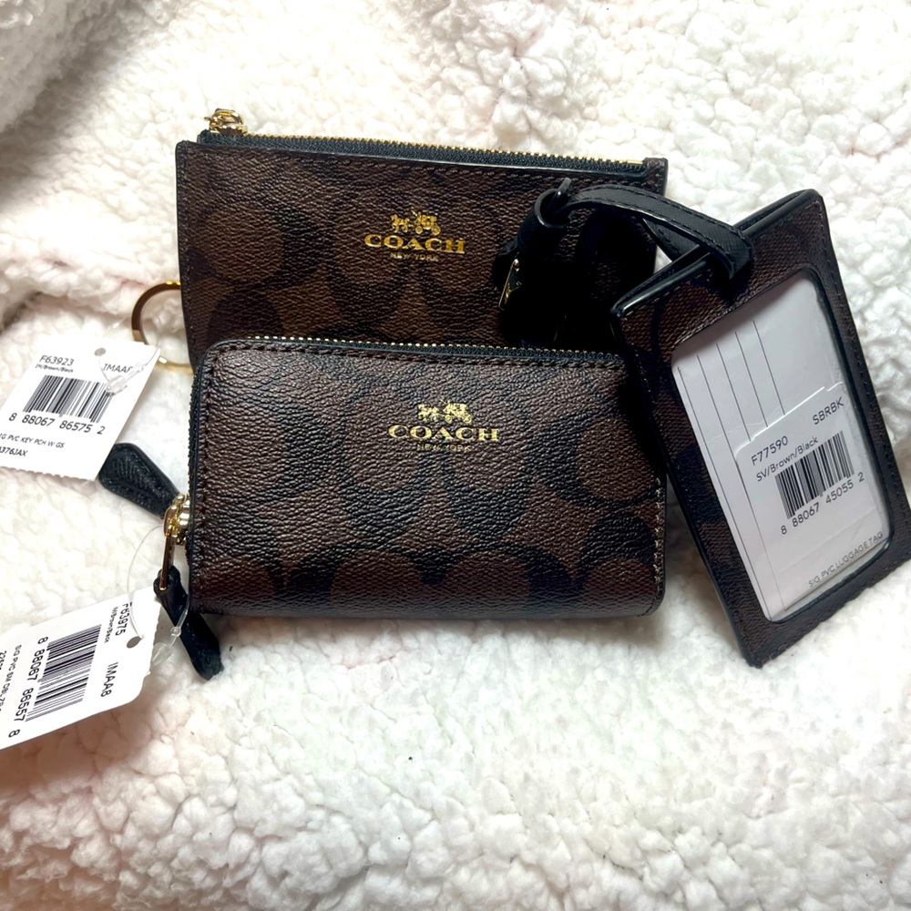 NWT-Coach Signature Travel Set